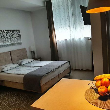 Centar Lux Vrsac Exterior foto