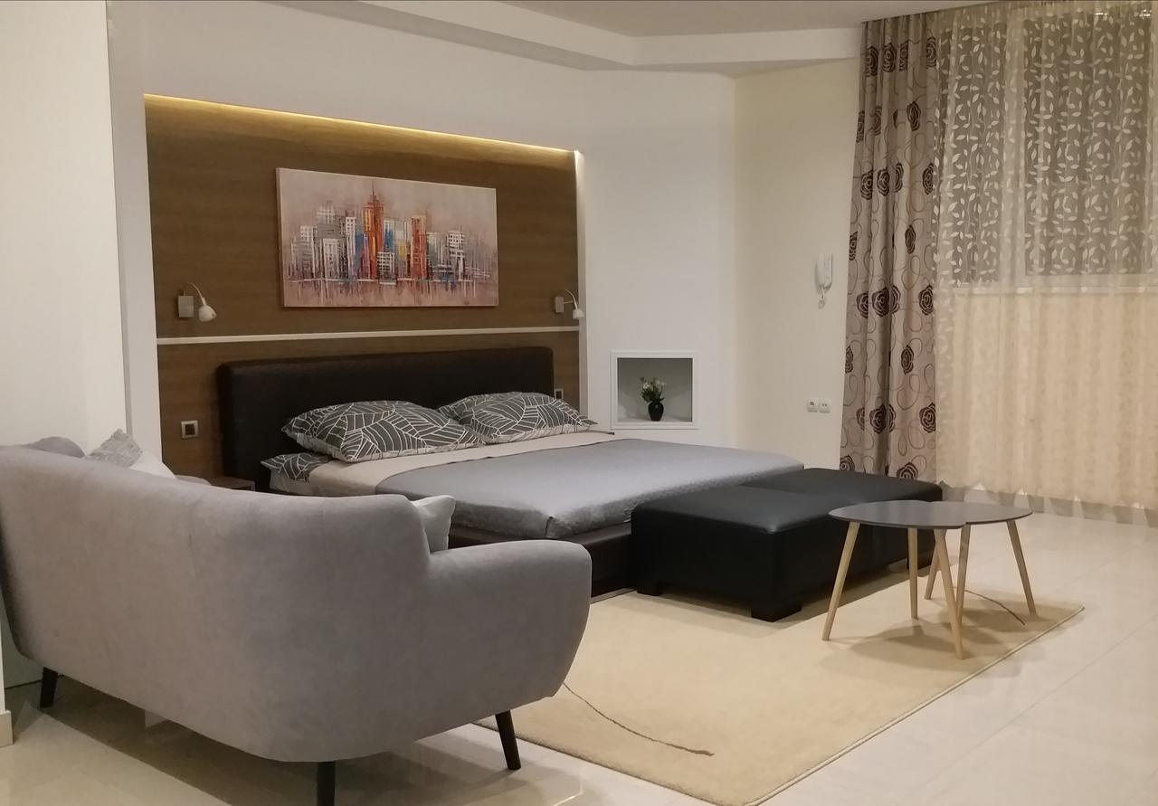 Centar Lux Vrsac Exterior foto