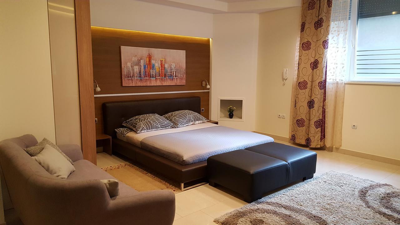 Centar Lux Vrsac Exterior foto