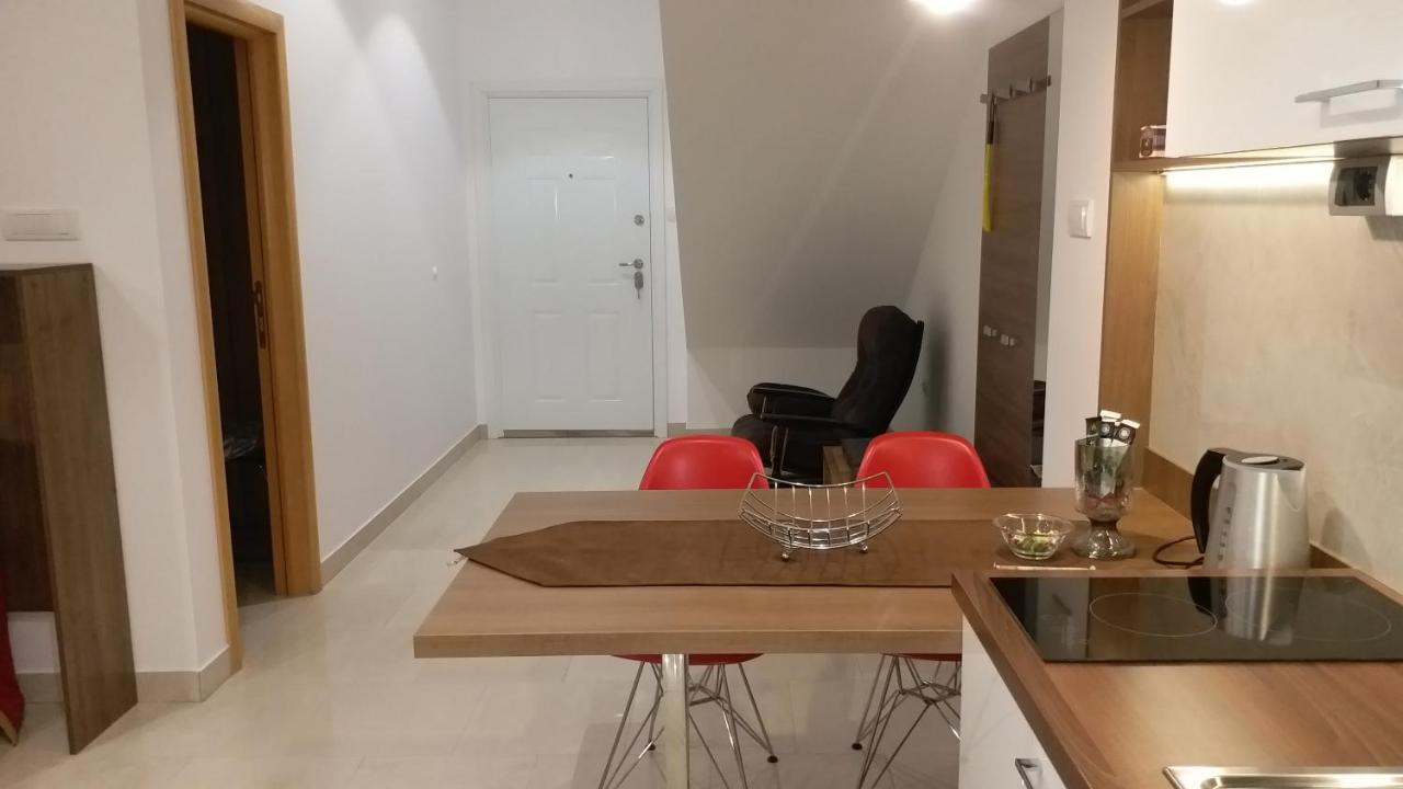 Centar Lux Vrsac Exterior foto