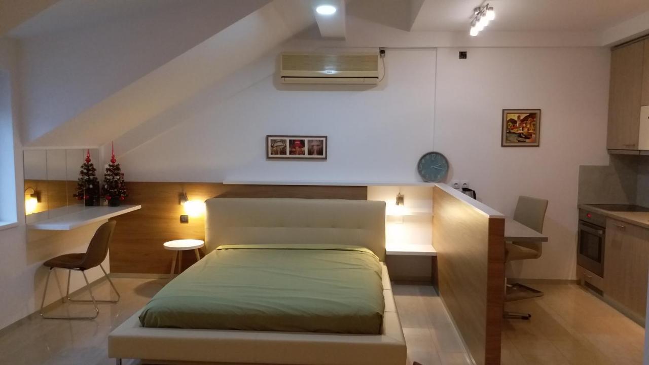Centar Lux Vrsac Exterior foto
